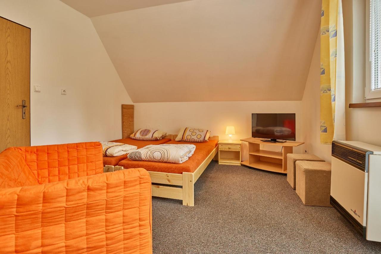 Camp Dolce Hotel Trutnov Bagian luar foto