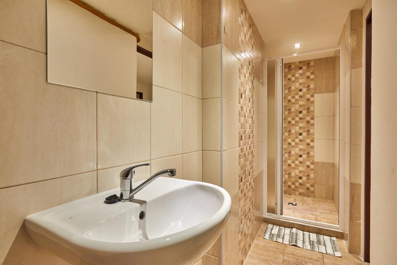 Camp Dolce Hotel Trutnov Bagian luar foto